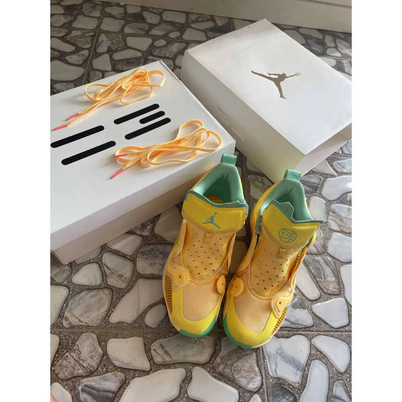 Nike air jordan 37 low pf เบอร์ 44 ขนาด 28.5cm