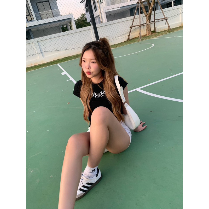 [IRISCIRCLE]🎨เสื้อยืด  Heart fire❤️‍🔥💘(Baby tee)cotton100% 📦🏷️
