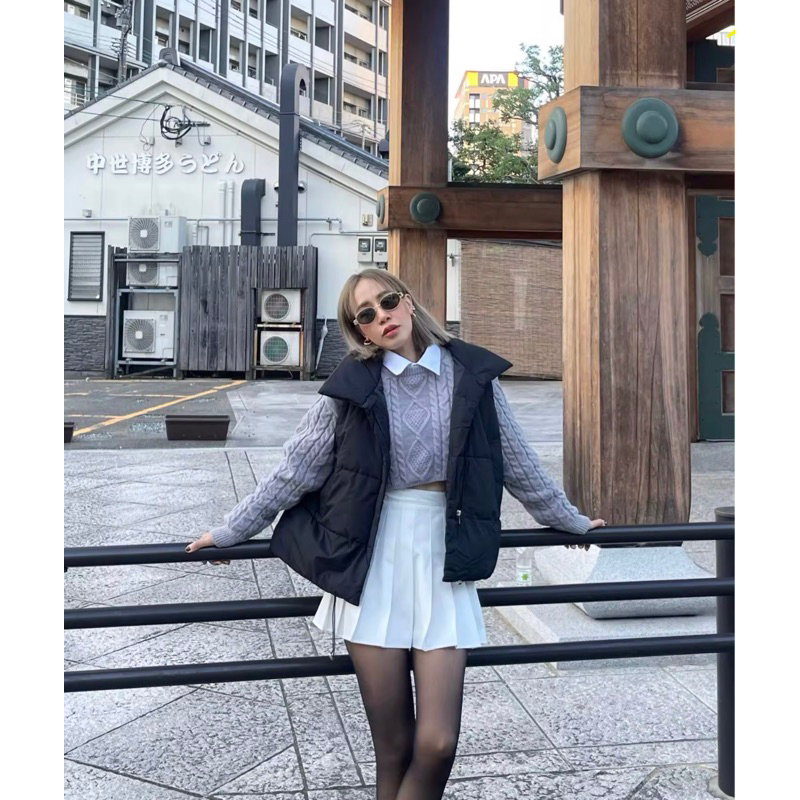 ส่งต่อ FIONA PUFFER VEST - hyde.stuffs