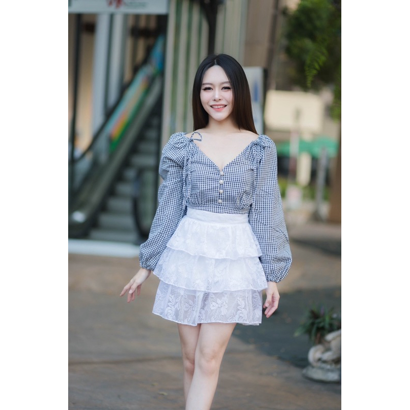 เสื้อแขนยาวลายสก็อต.