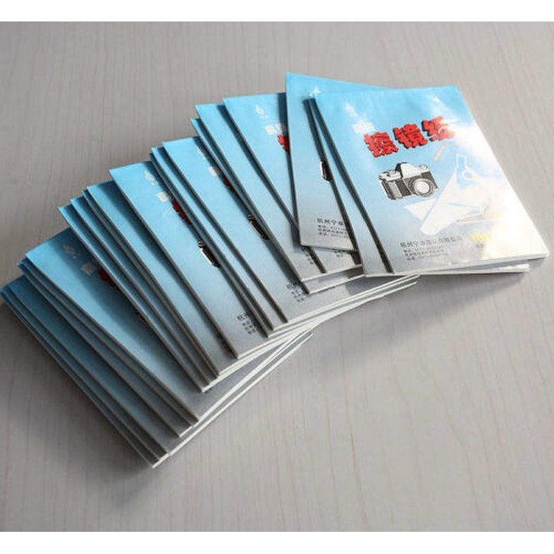 กระดาษเช็ดเลนส์ กล้อง คอมพิวเตอร์ หน้าจอโทรศัพท์มือถือ แว่นตา กระดาษทำความสะอาด 1 เล่ม มี 50 แผ่น