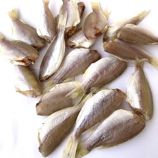 ปลาแดงแดดเดียว คละไซค์ 1 กิโลกรัม