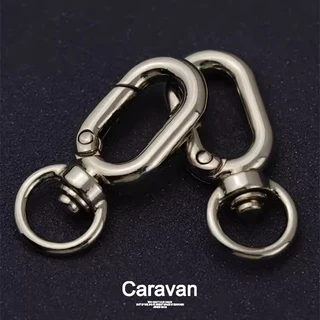 Caravan Crew Keychain วัสดุโลหะ วงรี มีให้เลือกสามสี
