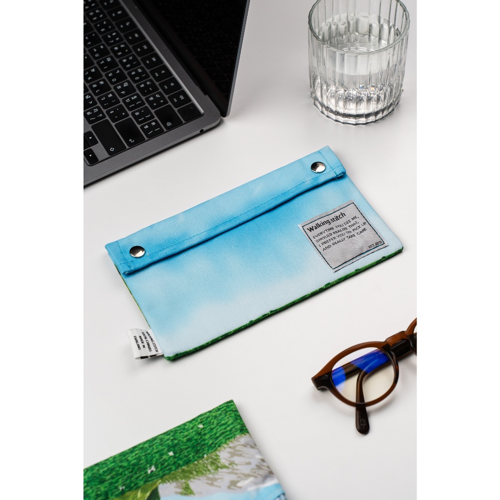 Walking Stitch : Clutch Bag : Sky : Mountain : กระเป๋าคลัทช์