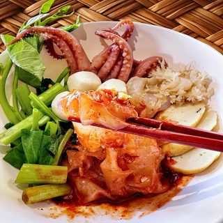 ซอสเย็นตาโฟแห้งหม่าล่ารสนิยม ครบรสไม่ต้องปรุงเพิ่ม แซ่บเผ็ดชาลงตัว อิสลามทานได้