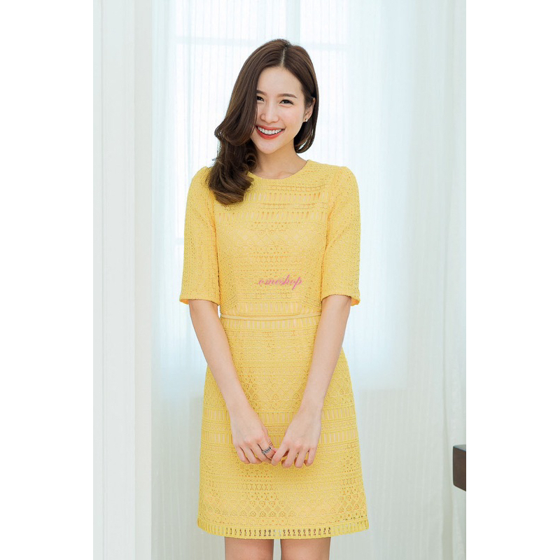 Omeshop : L ชุดทำงาน เดรสลูกไม้ สีเหลือง