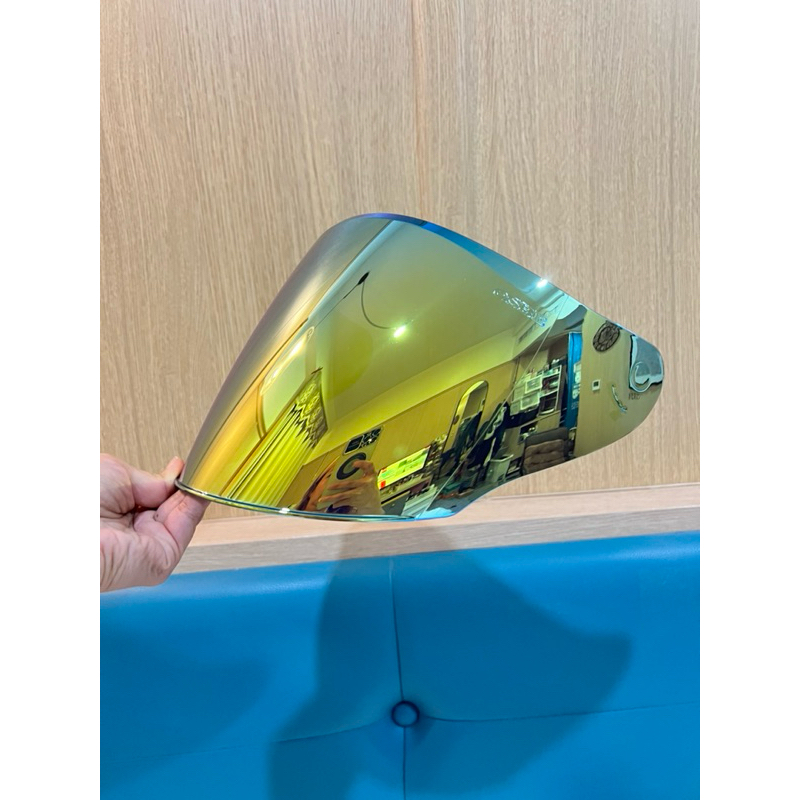 ชิวหมวกกันน็อค KYT สี Revo Gold มองเห็นชัดทั้งกลางวัน และกลางคืน มีของพร้อมส่งไม่ต้องรอ ชิ้นเดียวราค