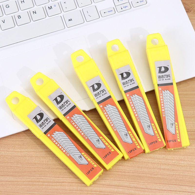 ใบมีดคัตเตอร์ ขนาด18mm. 10ใบ คมกริบ ทนทาน คัทเตอร์