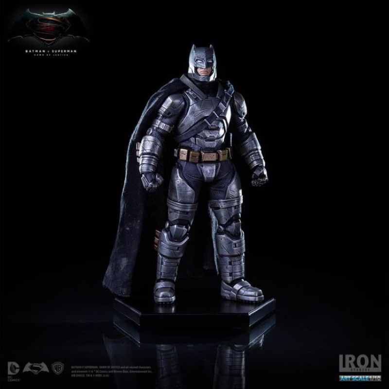 มือ2 Armored Batman BvS Batman vs Superman Iron Studios 1/10 polystone statue IS