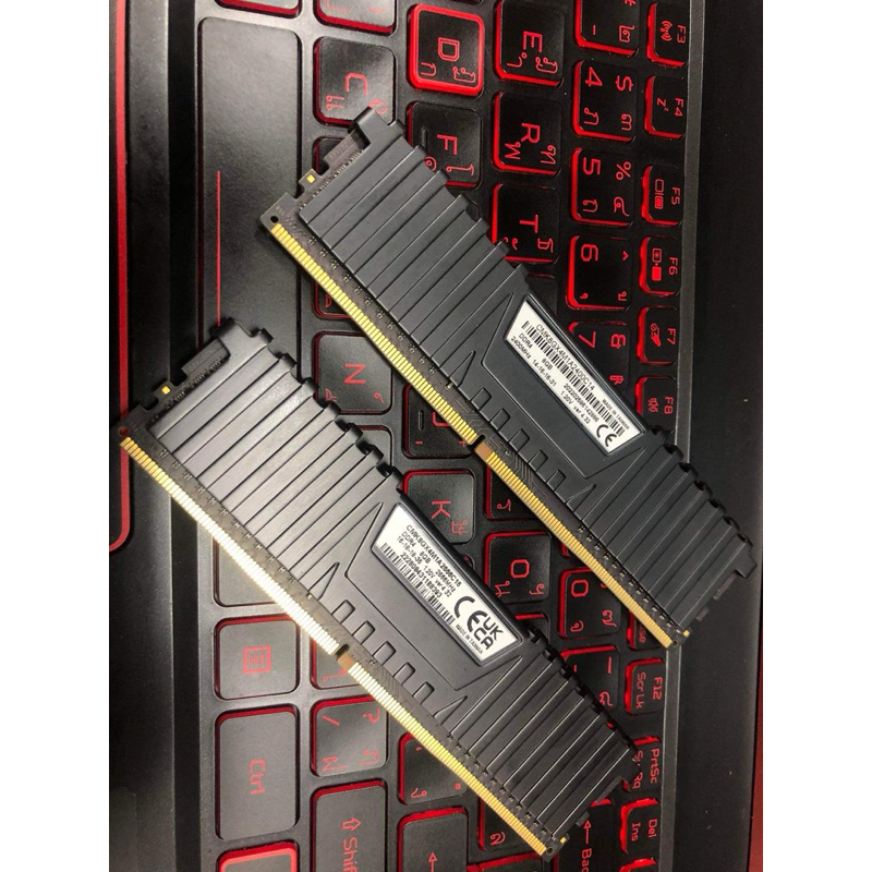 RAM Corsair DDR4 16GB(8GBX2)