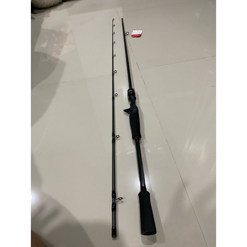 คันตีเหยื่อปลอม รุ่นใหม่ อาชิโน่ Ashino Crazy Fish เบส6.6ฟุต 2ท่อน