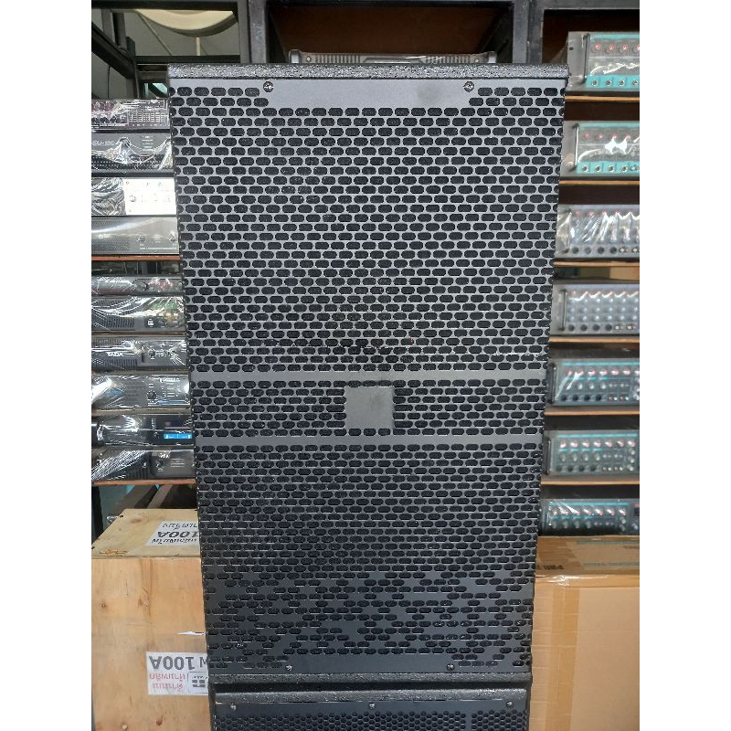 ตู้ลำโพงเปล่า15นิ้ว PS15 ไม้อัดภูเขา ตะแกรงปั้ม ฟิวเตอรหน้า ยางรองตู้ เบ้าเสียบขาตั้ง แผ่นเพทสเปคคอน