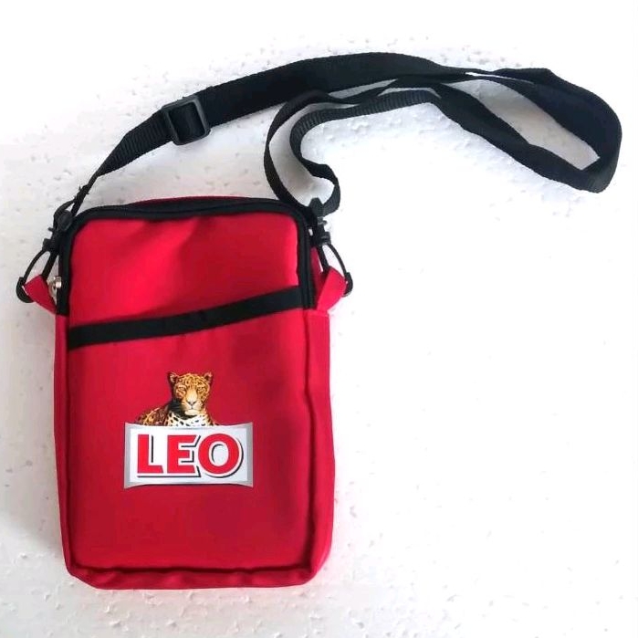 กระเป๋าLEOใส่มือถือมีบุกันกระแทกใส่หูฟัง powerbank