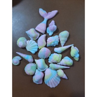 น้ำตาลกัมเพสแต่งเค้กรูปหอย+หางปลาเล็กชุดละ35บ.จัดส่ง2ชุดหรือ…