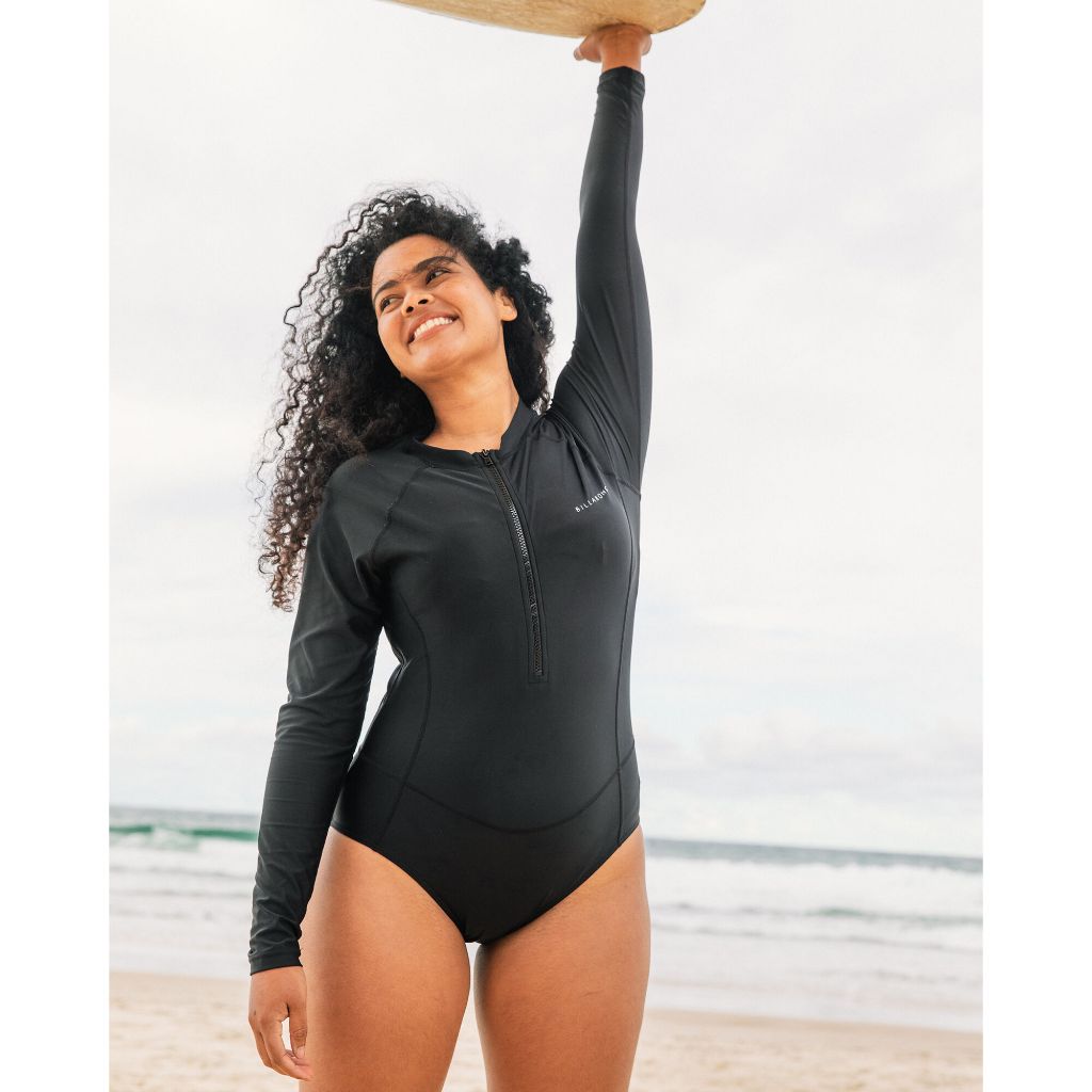 Billabong ชุดว่ายน้ำผู้หญิงแขนยาว กันแดด UPF 50+ Serene Sunshirt Bodysuit 241 UBJWR00119-BLK