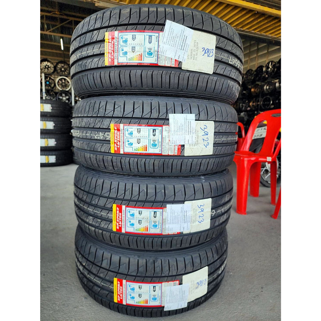 🔴 ยาง "#ดันลอป" Dunlop SP Sport LM705 ผลิตญี่ปุ่น 🇯🇵🇯🇵 235/45R18 ปี 23 *** ยางใหม่ ปี 23 ***