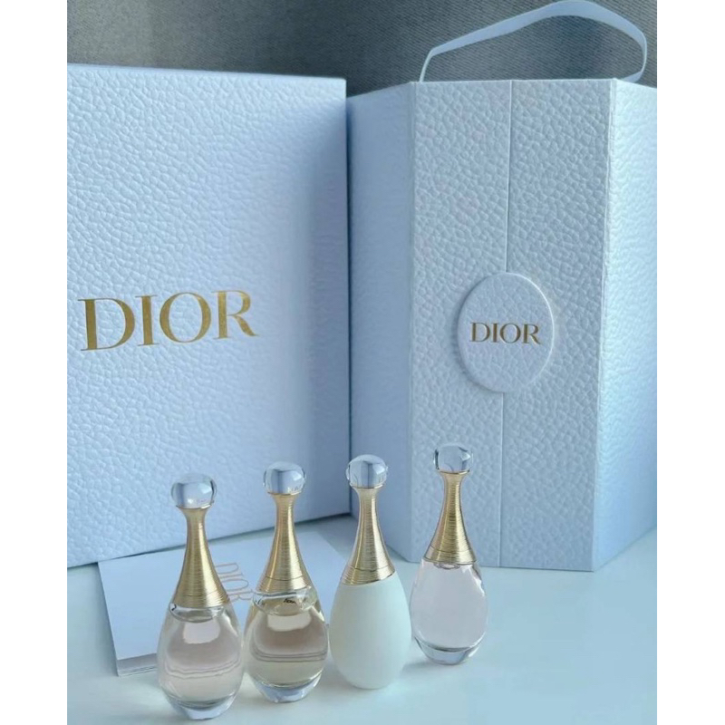 พร้อมส่ง Dior Perfume Miniature Castle Set 2023