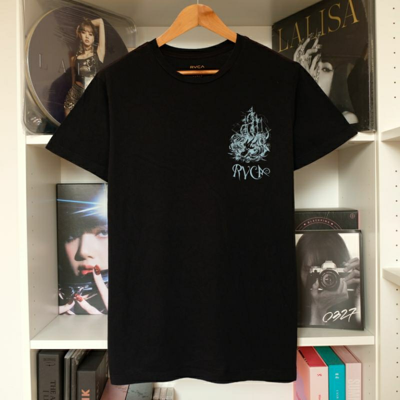 เสื้อยืด RVCA x George Thompson มือสองของแท้ สภาพใหม่