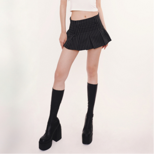 ANGELWANG - Be My Bae Mini Skirt (กระโปรงสั้น)