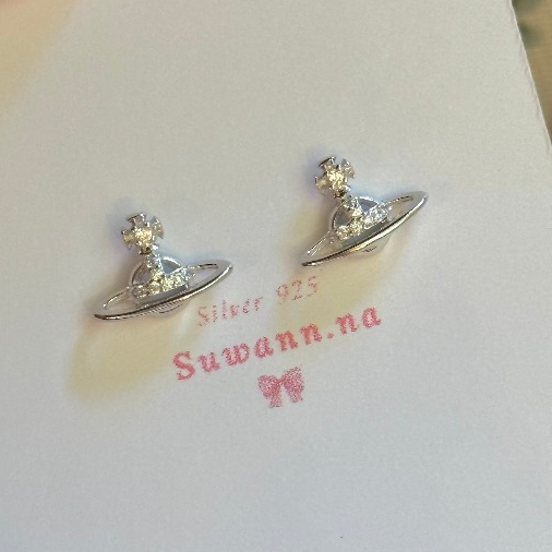 ต่างหูเงินแท้ดาวเสาร์เพชร Suwann.na ความงามเหนือกาลเวลาสำหรับผิวแพ้ง่าย