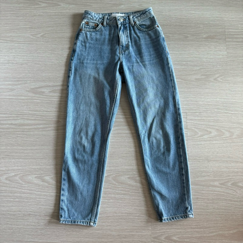 topshop กางเกงยีนส์ ทรง mom jeans เอว 24 ยาว 28