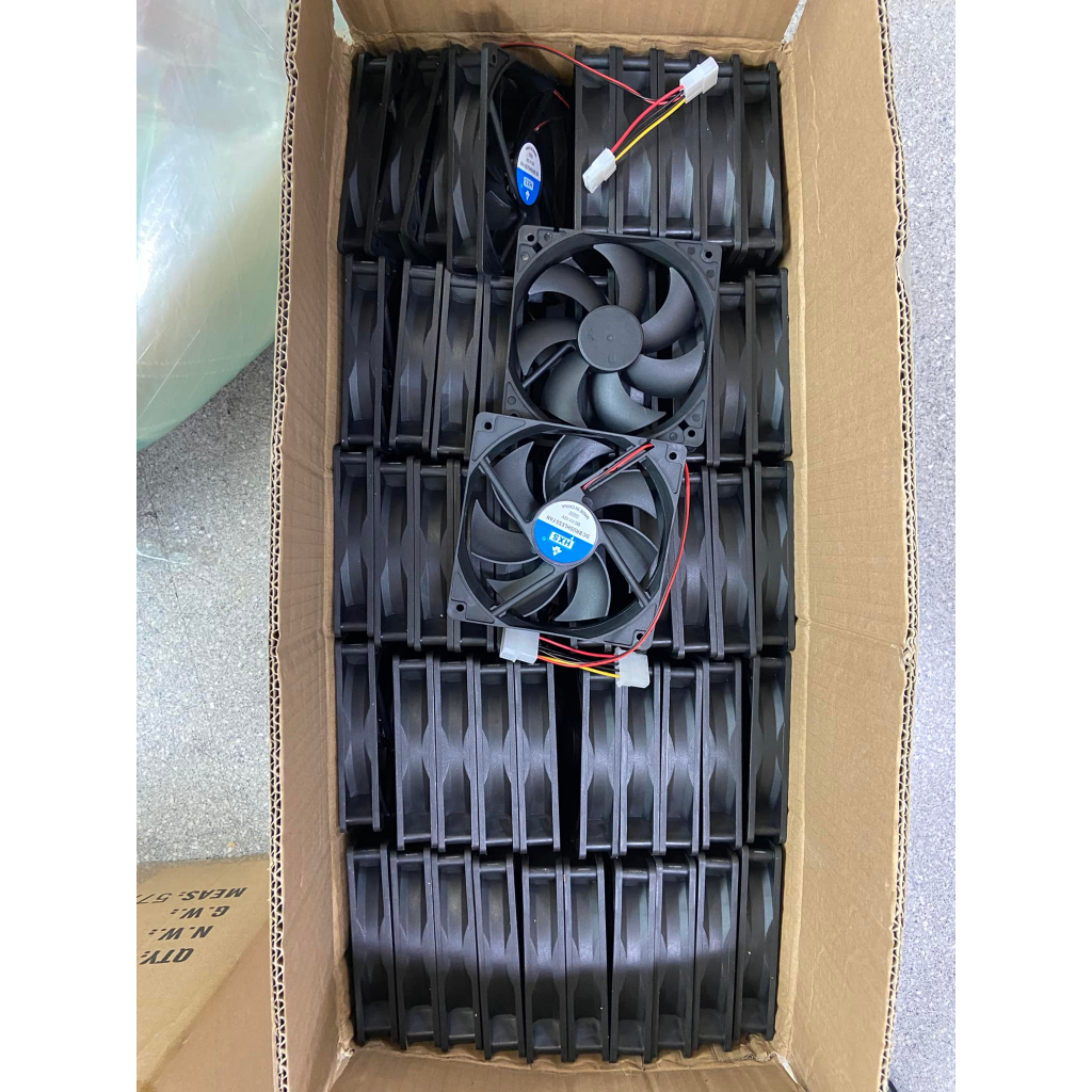 ส่งจากไทย พัดลมคอม พัดลม 12v ดีซี DC.Fan ไฟตรง 12 โวลด์ 8ซม 12ซม 8cm 12cm พัดลมเคส พัดลมระบายความร้อน DC Fan