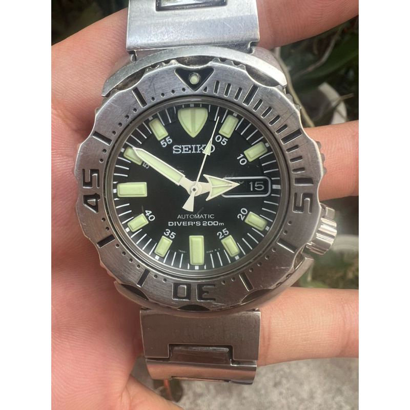 Seiko monster หน้าปัดดำ สายเหล็ก ของแท้