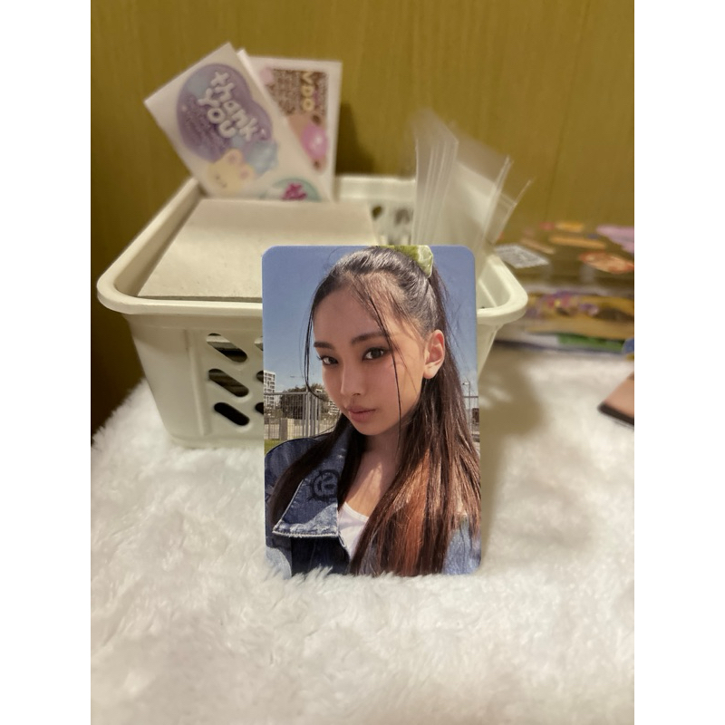 Hyeinเสื้อฟ้าการ์ดแท้100 %