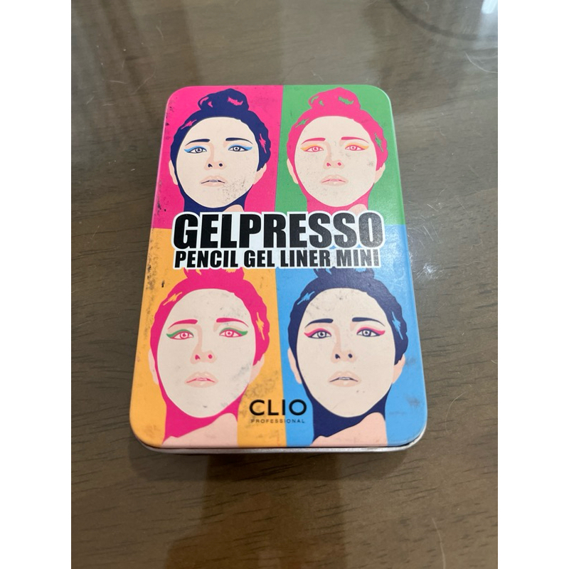 eye liner           .