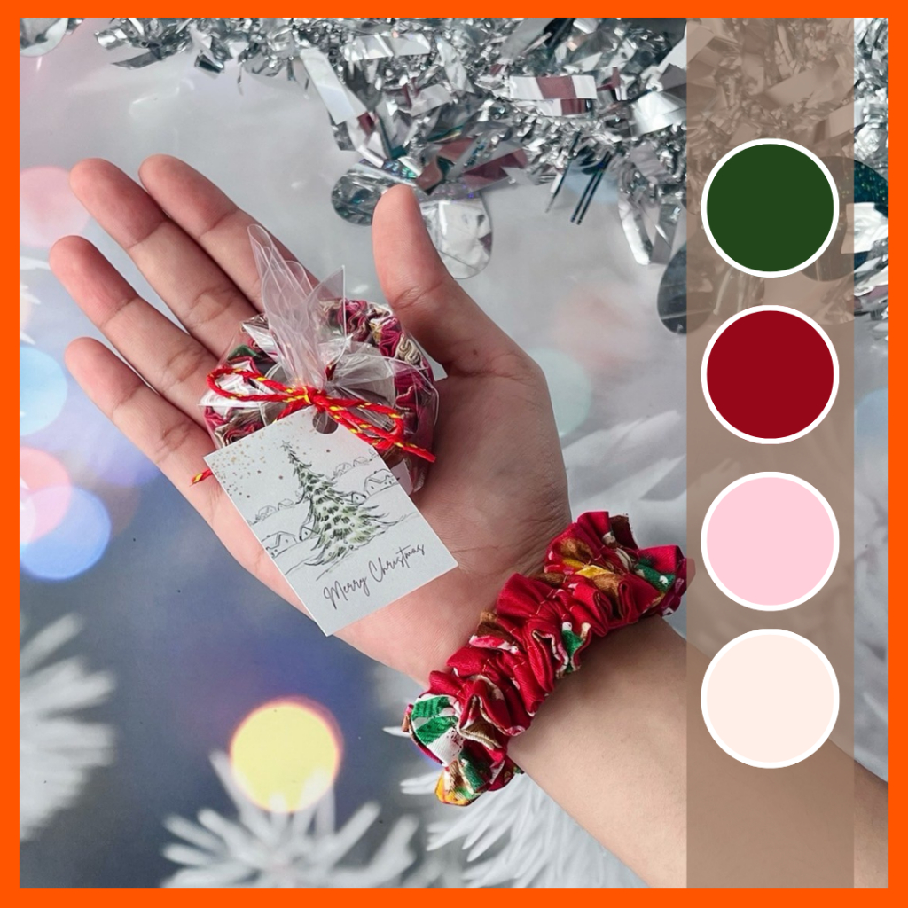 1แถม 1 เลือกใส่ตะกร้า 2 ชิ้น ยางรัดผมคริสต์มาสคัพเค้ก (รุ่น 3 ซ.ม.) - Christmas cupcake scrunchies