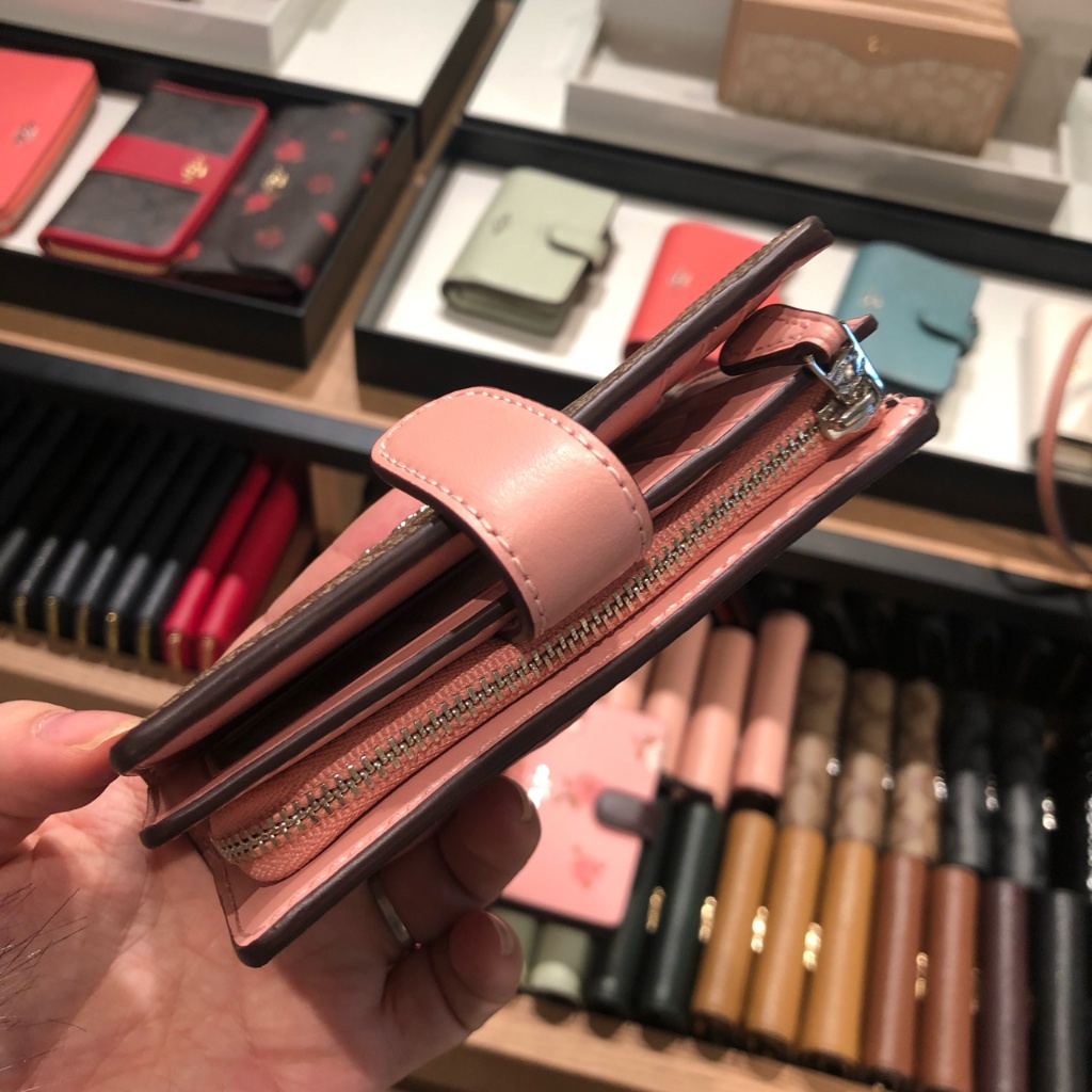 Medium Corner Zip Wallet F53562 F53436 ผู้หญิง กระเป๋าสตางค์ Coac h แท้ กระเป๋าใส่เหรียญ YKKซิป ปุ่มสแน็ป กระเป๋าเงิน