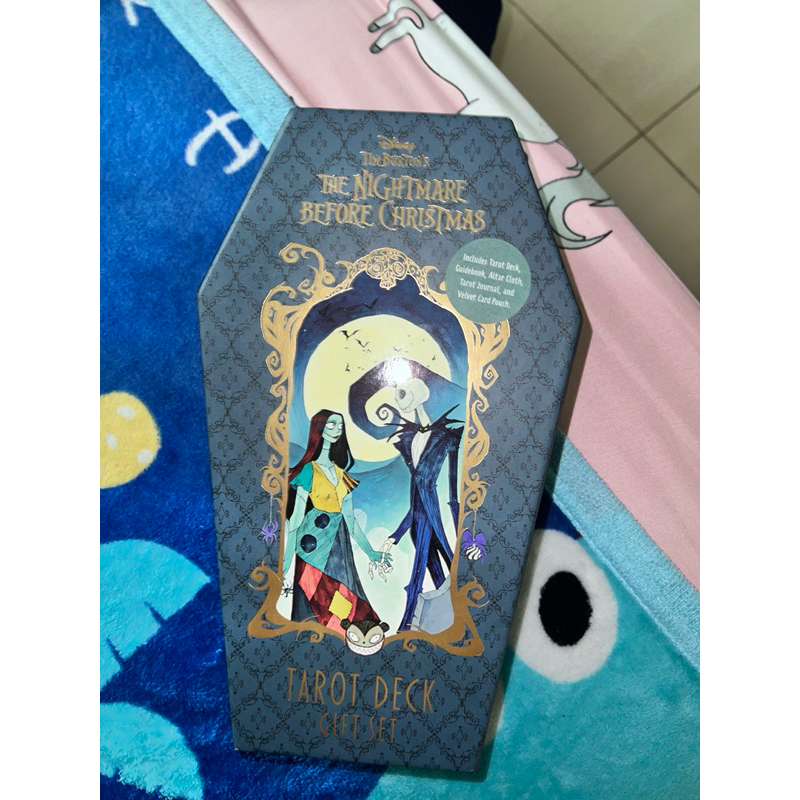 {มือสองไพ่แท้ลิขสิทธิ์} The Nightmare Before Christmas Tarot Deck and Guidebook Gift Set ไพ่ยิปซี ไพ่ดูดวง