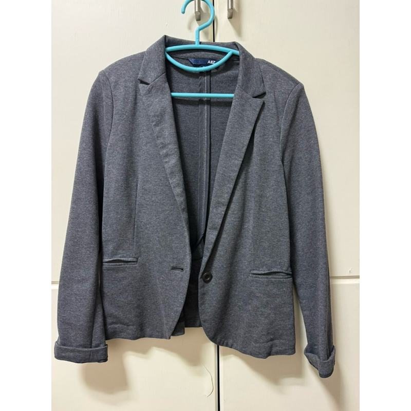 เสื้อสูทสีเทา AIIZ สภาพใหม่