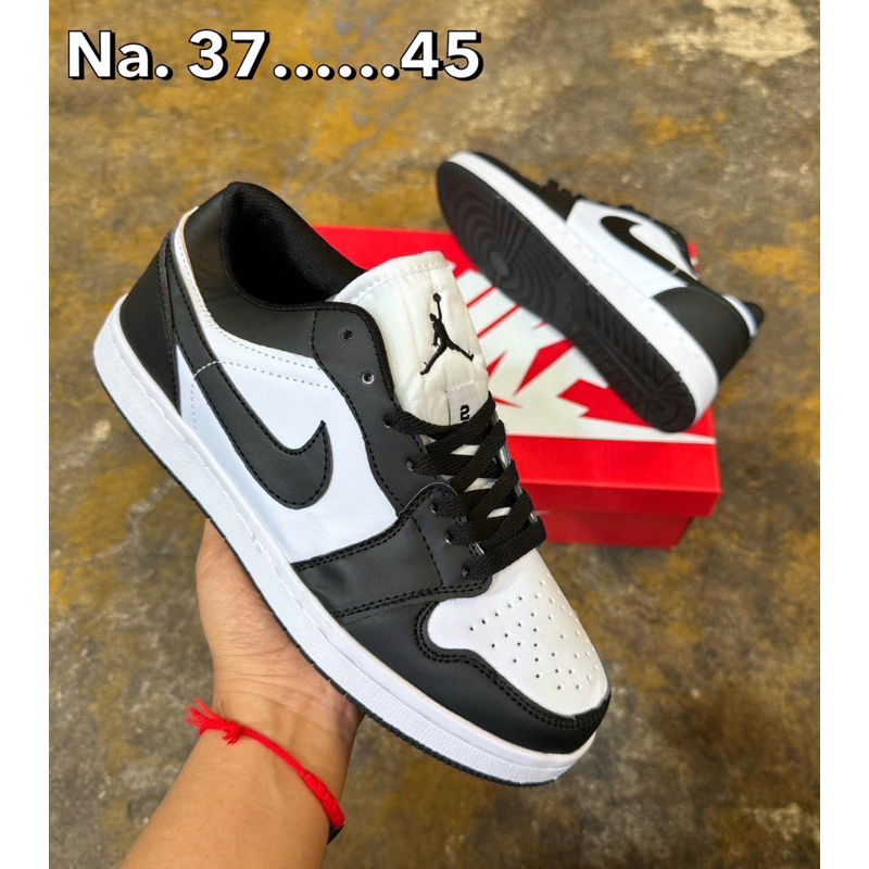 รองเท้าผ้าใบมีไซด์ 37 ถึง 45 (ลูกค้าต้องเพิ่มหนึ่งไซด์)รองเท้าผ้าใบงานดีราคาถูกถูกสินค้าพร้อมจัดส่ง