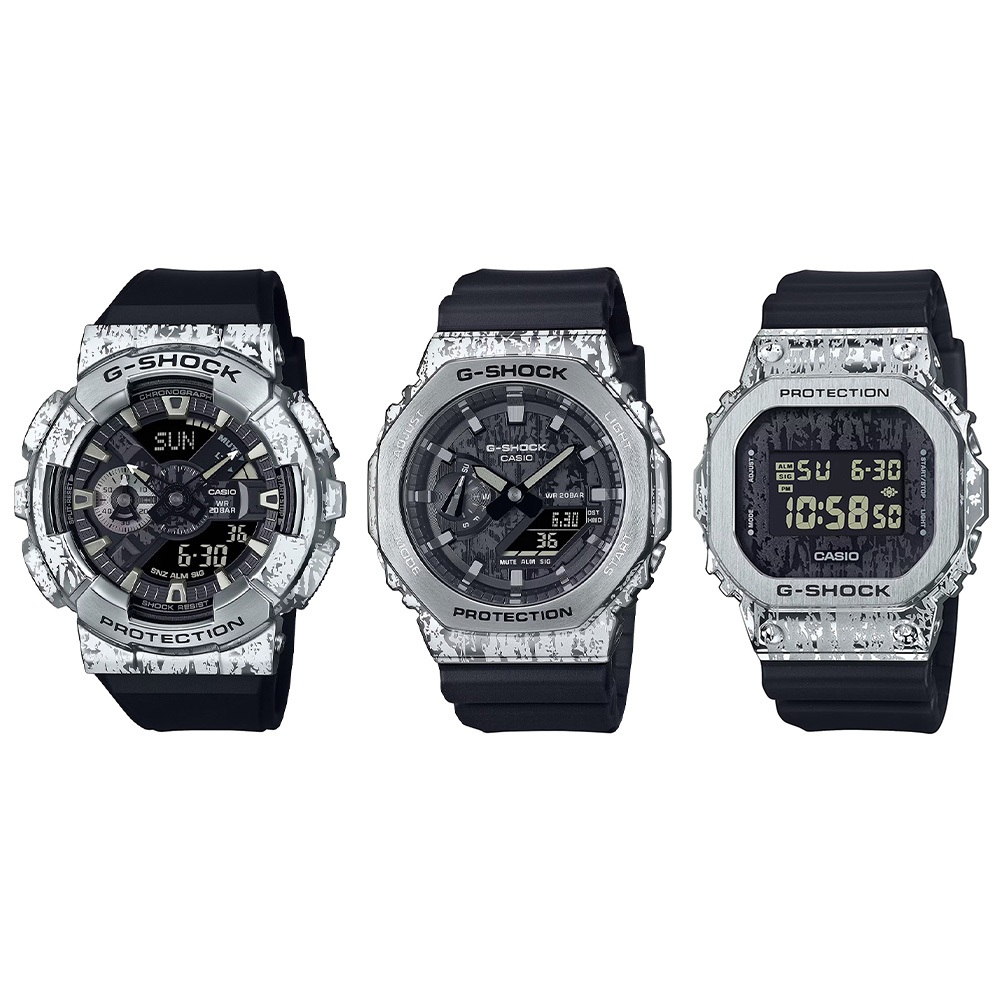Casio G-Shock นาฬิกาข้อมือผู้ชาย สายเรซิน รุ่น GM-110GC,GM-2100GC,GM-5600GC (GM-110GC-1A,GM-2100GC-1A,GM-5600GC-1)