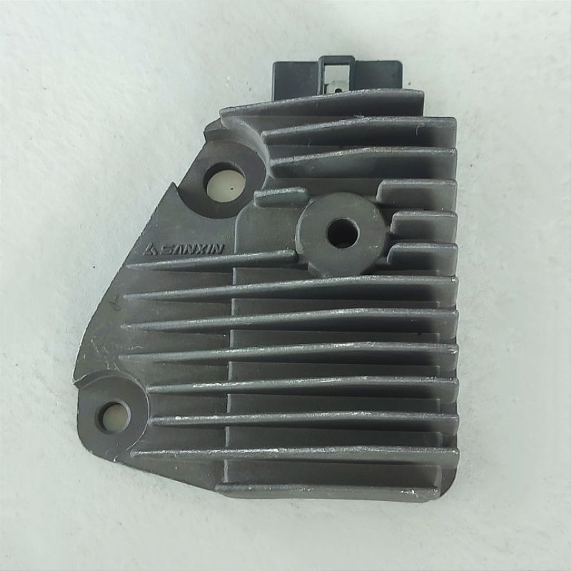 แผ่นชาร์จ LIFAN LF250/250B/250V/Keeway Blackster ปลั๊ก 5 สาย