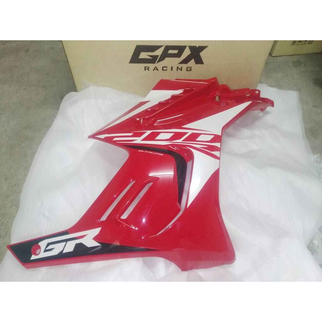 แฟริ่ง บังลมข้าง GPX Demon GR 200 R ลายแรก สินค้าใหม่ ของแท้ศูนย์ครับ