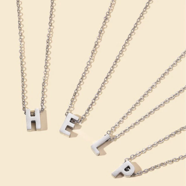 สร้อยตัวอักษรภาษาอังกฤษตัวจิ๋ว ไม่ลอก ไม่ดำ A-Z มีสีเงิน สีทอง สร้อยมินิมอล
