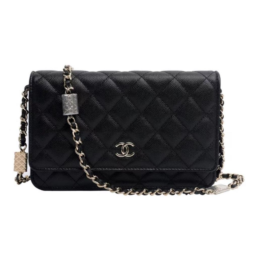 Chanel/WOC/Calfskin/Chain Bag/Shoulder Bag/Crossbody Bag/AP2400/แท้ 100%