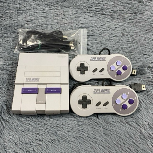 (ลงเกมส์ดังๆเต็มความจุ) เครื่องแท้ SNES mini -SFC mini Classic Edition คัดสภาพสวย อุปกรณ์เดิมครบพร้อ
