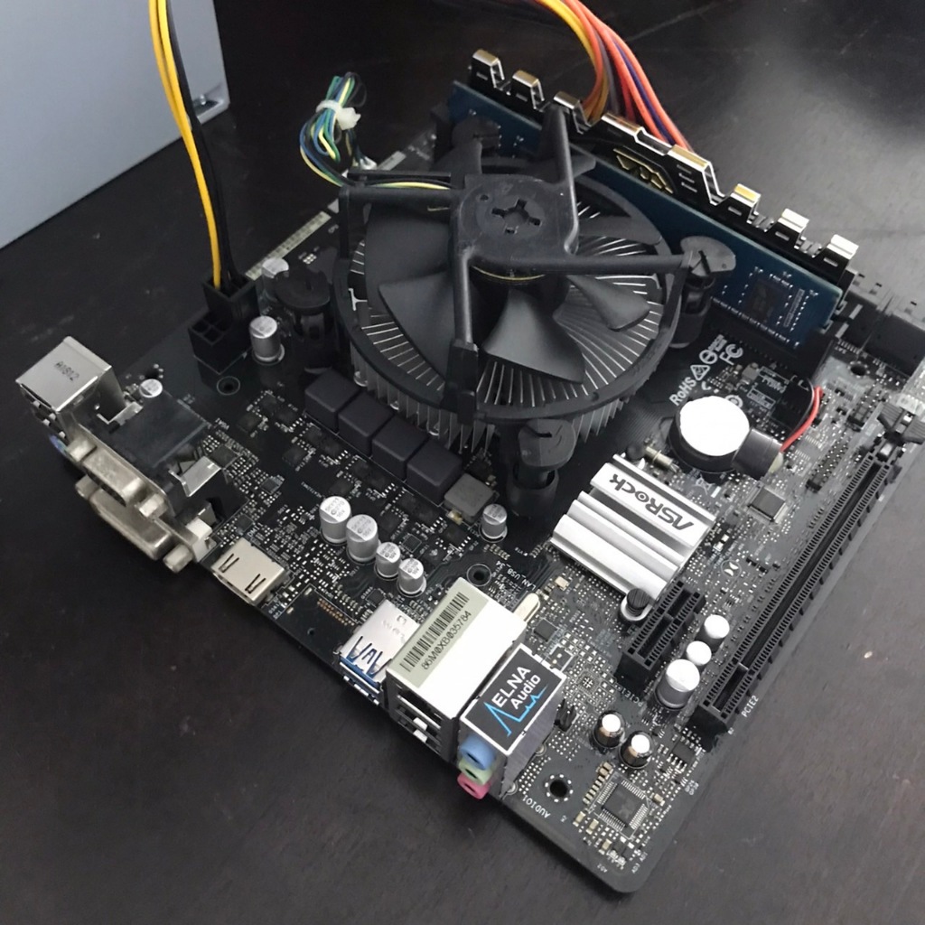 เมนบอร์ดASRock H310M-HDV +cpu I3-8100T +ซิ้งค์+แรม8GB+ฝาหลัง..(ใช้ปกติทุกอย่าง)