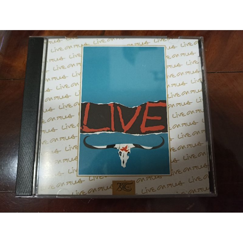 ซีดีเพลง cd music คาราบาว Carabao แสดงสด Live แผ่นสวย มือสอง