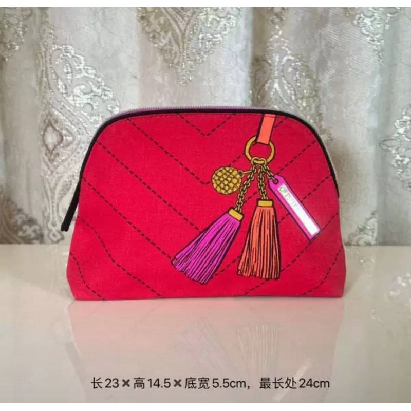 กระเป๋าใส่เครื่องสำอางค์ Estee ซับในสีชมพู พร้อมสติ๊กเกอร์จากเคาเตอร์แบรนด์