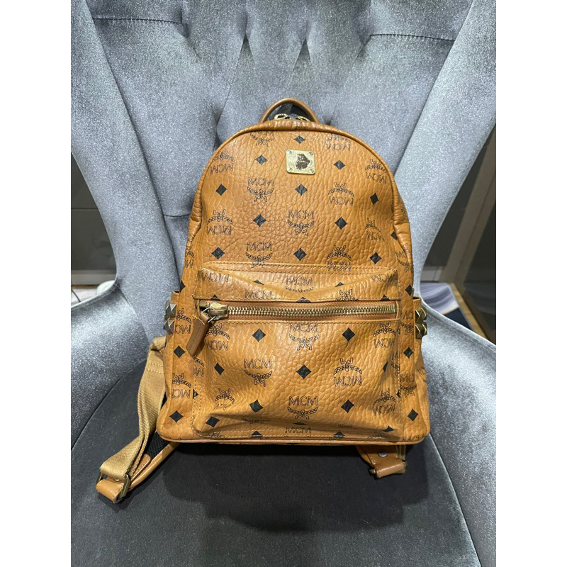 กระเป๋าเป้ MCM มือสอง สีน้ำตาล