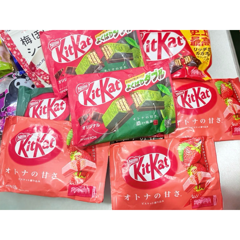 ✈️KitKat มีหลายรสชาติmatcha ชาเขียว เข้ม  made in Japan 🇯🇵 คิทแคท Kit Kat จากญี่ปุ่น kitkat ญี่ปุ่น