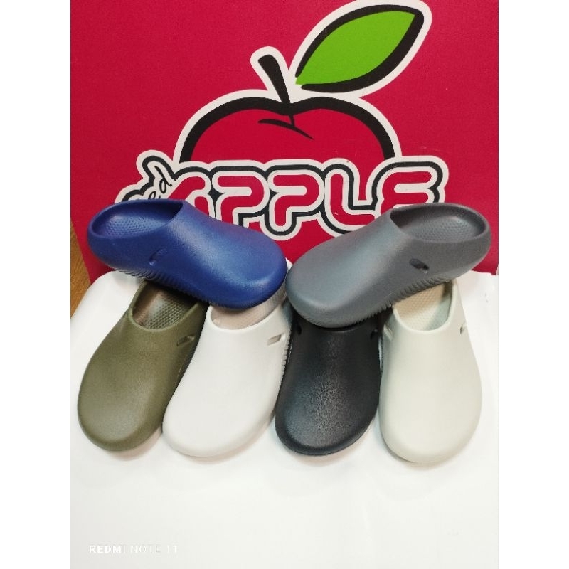 รองเท้าสวม,สุขภาพ,Red apple,BG,3654,นุ่ม,เบา,เกาะพื้นได้ดี,ทน