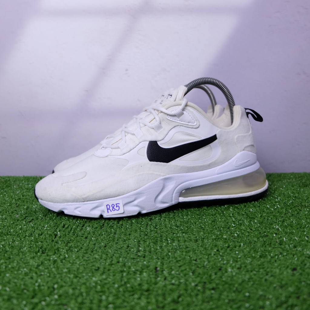 (39/25 cm) Nike Air Max 270 React White ไนกี้มือ2ของแท้💯 รองเท้าผ้าใบผู้หญิง