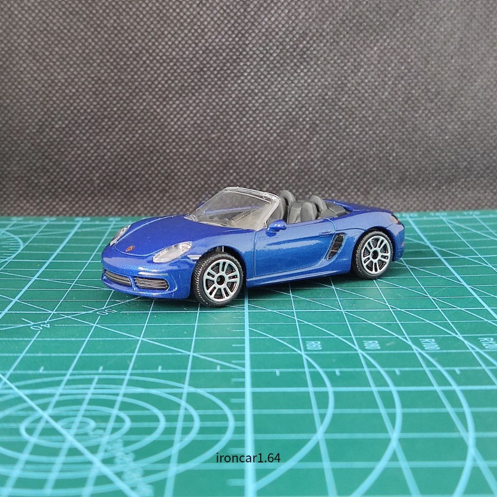 โมเดลรถ majorette porsche 718 boxster สีน้ำเงิน