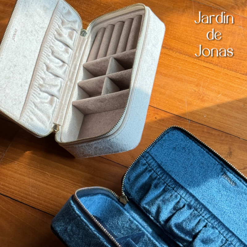 Jewelry Box - กล่องใส่เครื่องประดับ กล่องกำมะหยี่