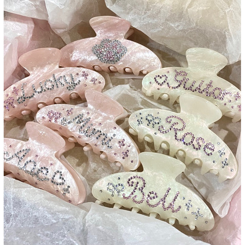กิ๊บติดชื่อcustom name ตกแต่งฟรี!! [พร้อมส่ง]🍀อ่านรายละเอียด,ทักบอกรายละเอียดในข้อความ